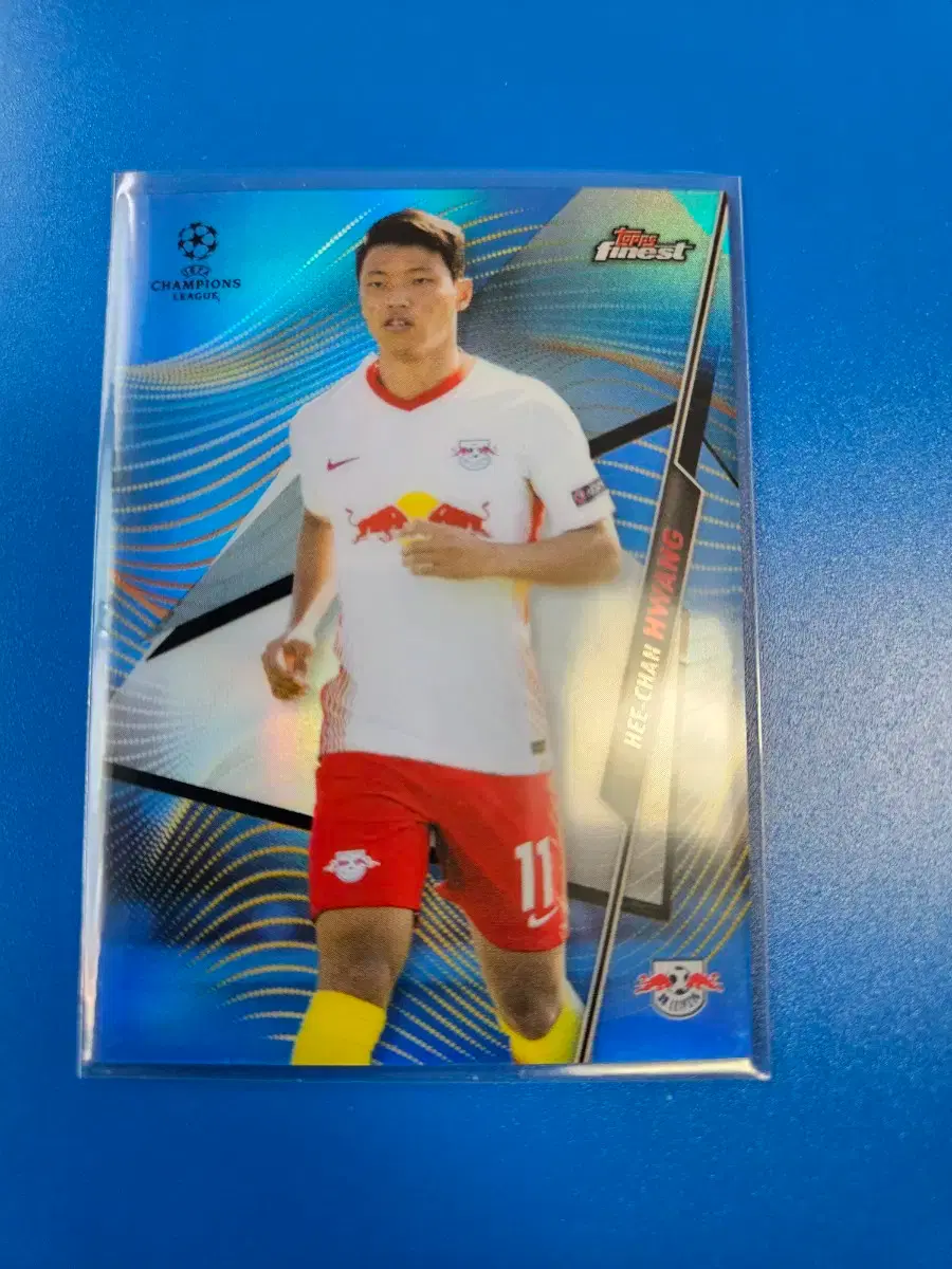 축구)황희찬 150장 한정 2020 Topps 블루 리플렉터 카드