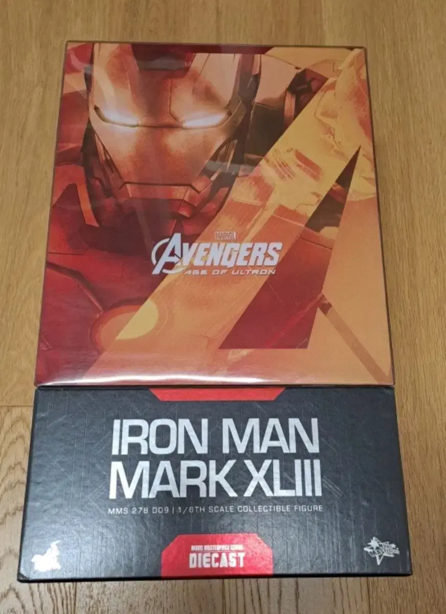 Hot Toys Avengers 2 Iron Man Mark 43 Diecast Unpainted