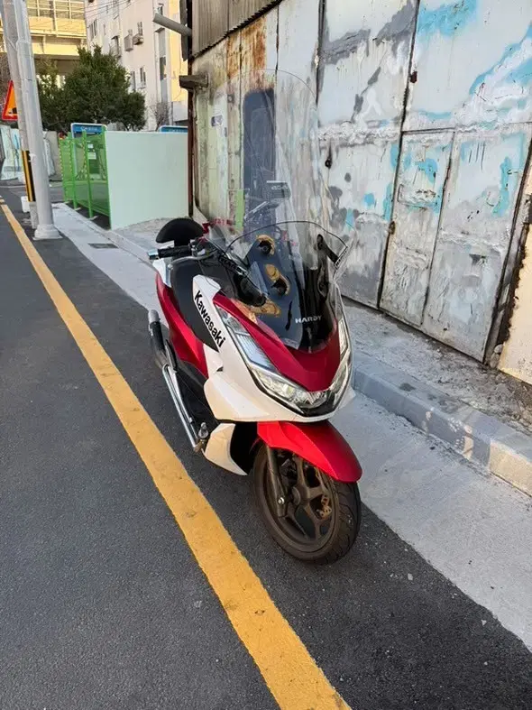 Pcx125 21년식 판매합니다 Xmax Nmax 보이져 크루심 알파