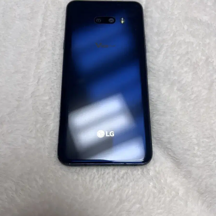 LG V50S ThinQ