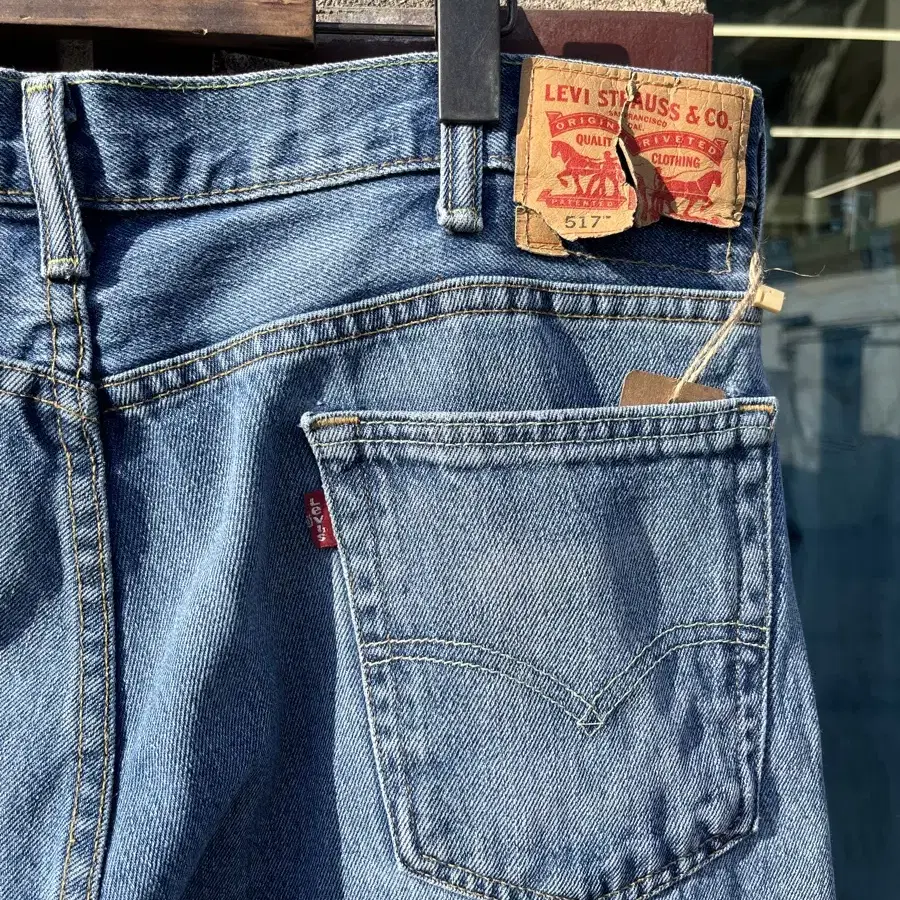 (37)00s 517 Vintage Levis