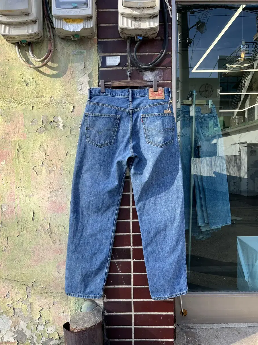 (33.5)00s 550 Vintage Levis