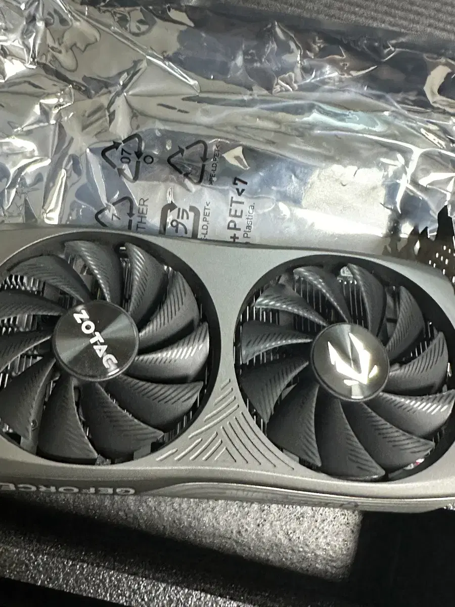 Zotac Rtx4060 그래픽카드 팝니다