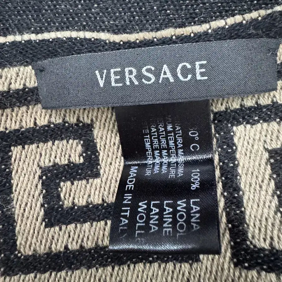 배르사체 VERSACE 메두사 울 머플러