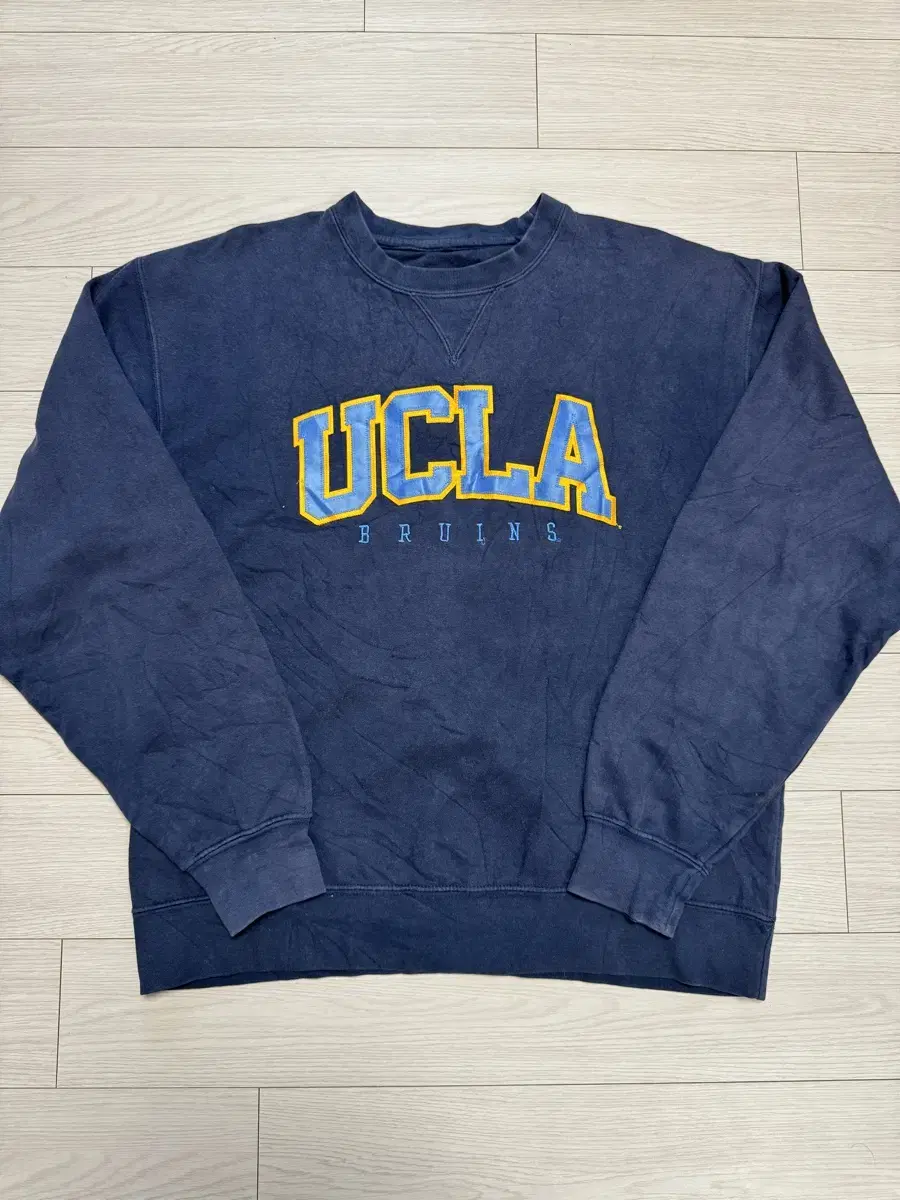 Gear ucla 스웻 맨투맨