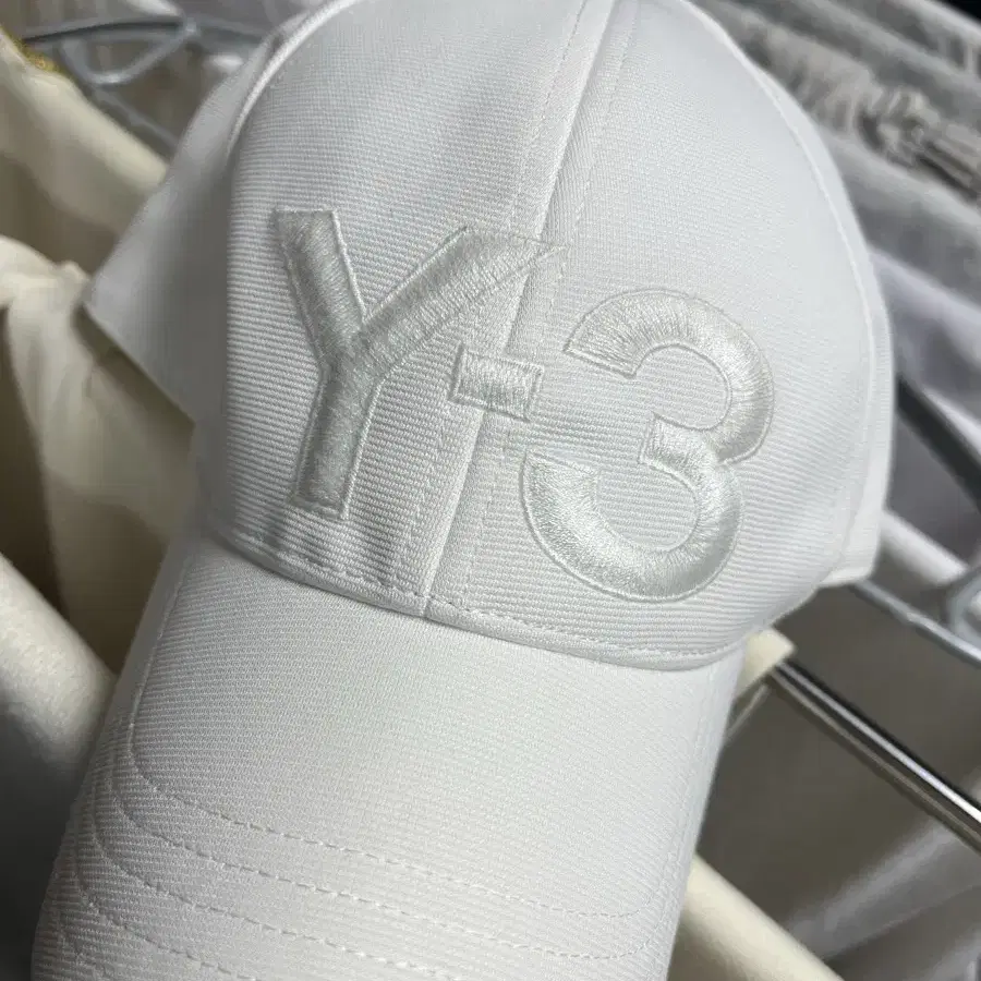 Y3볼캡