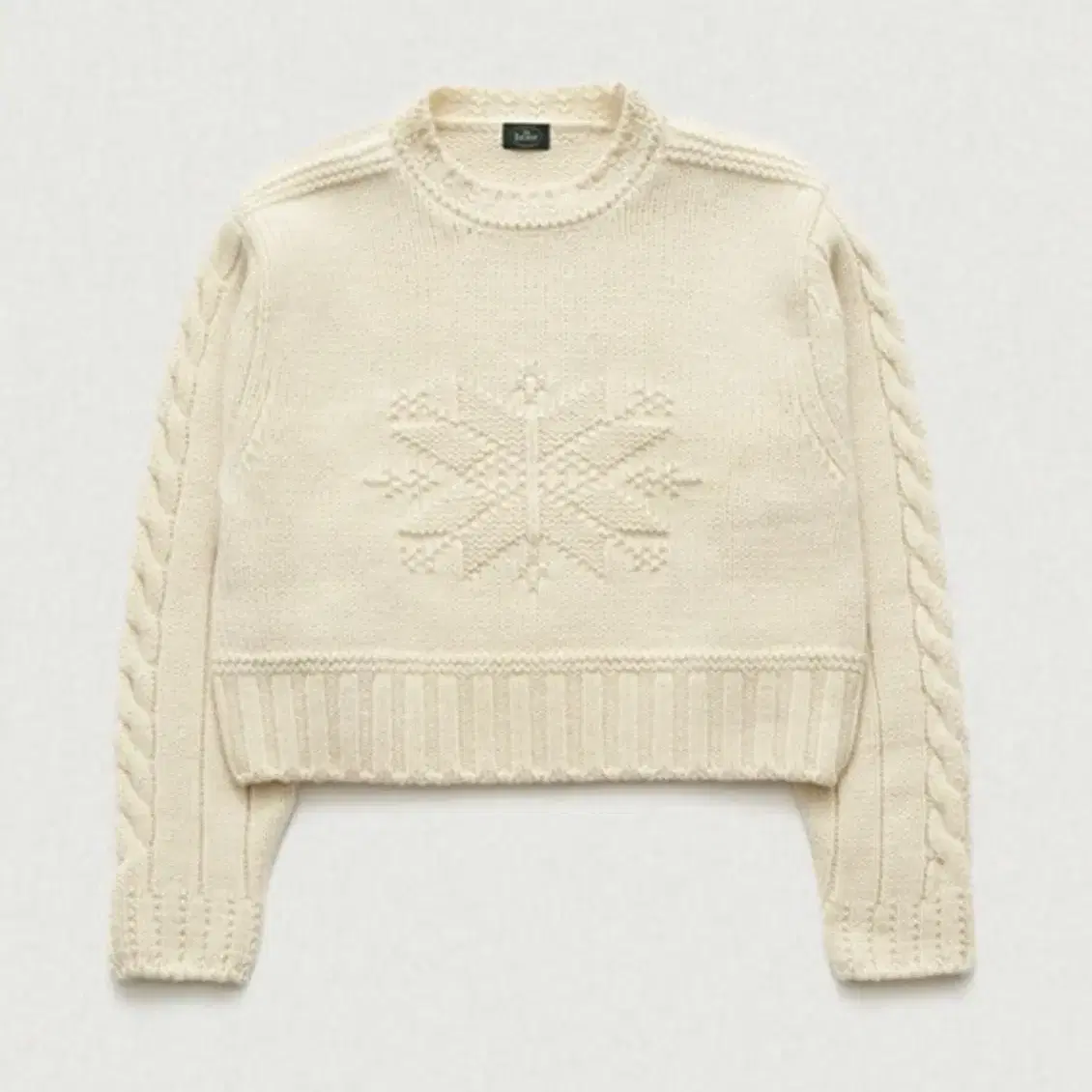 더바넷 니트 / Ivory Snow Crystal Knit Swe