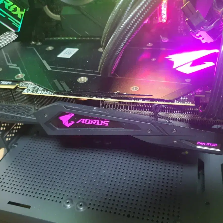 어로스 rtx2080ti 익스트림 팔아요