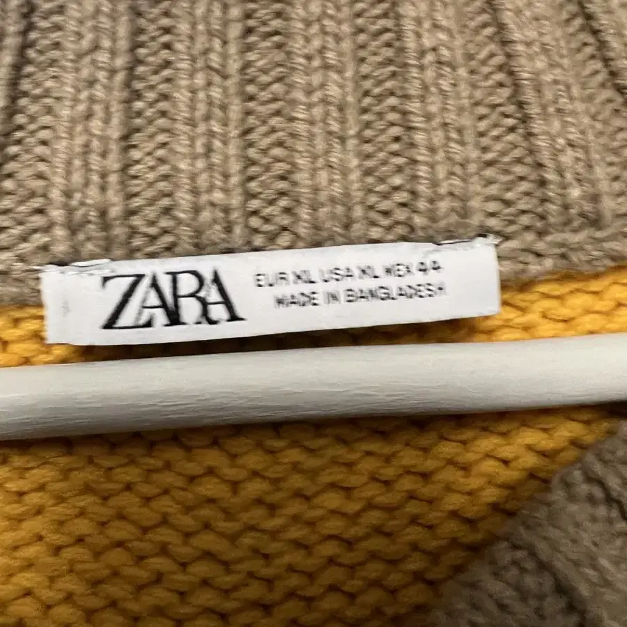 ZARA 니트 XL