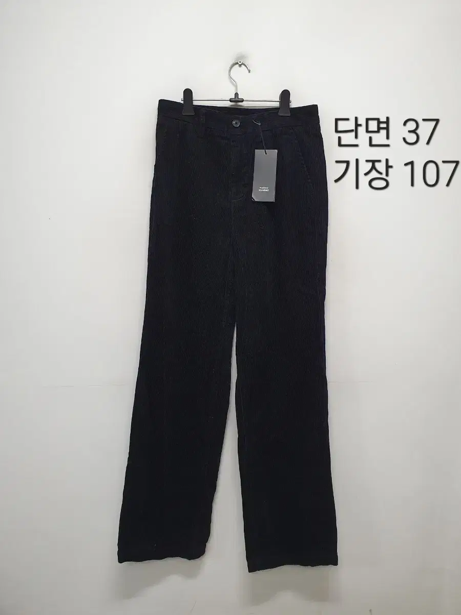 새상품 무신사스탠다드 코듀로이 바지