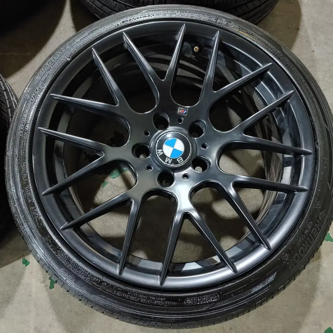 BMW 1시리즈 359M스타일 18인치 휠타이어