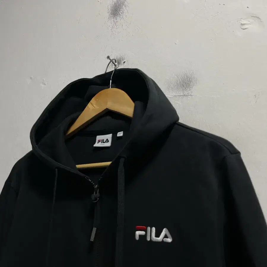 100 FILA 휠라 레귤러핏 스판 후드집업 정품