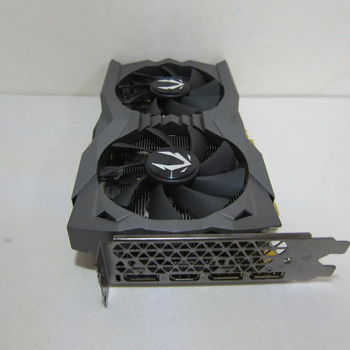 ZOTAC GAMING GTX 1660 SUPER AMP D6 6GB