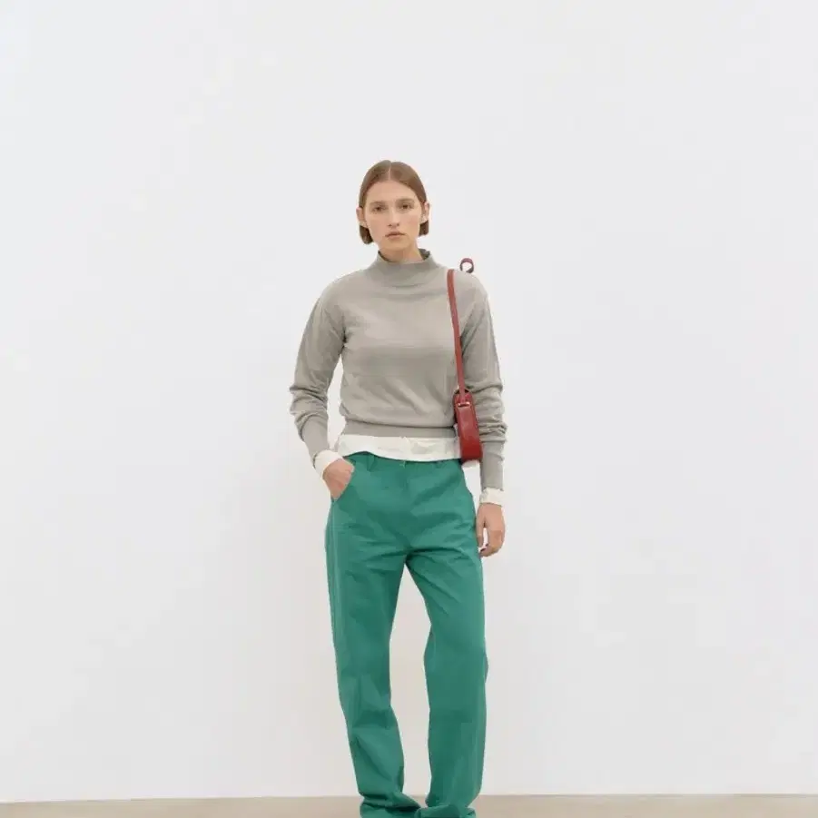 에토스 COTTON STRAIGHT PANTS-GREEN