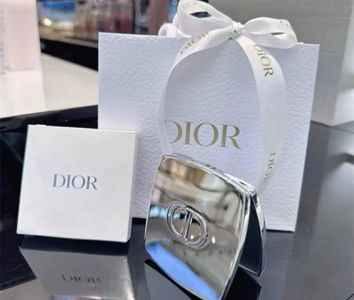 Dior 뷰티 실버 사각거울 양면거울 미사용