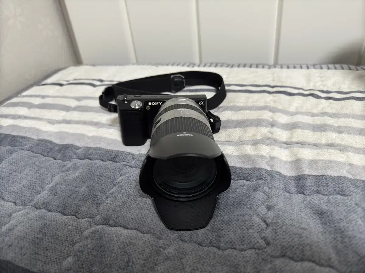 Sony NEX-5 미러리스카메라