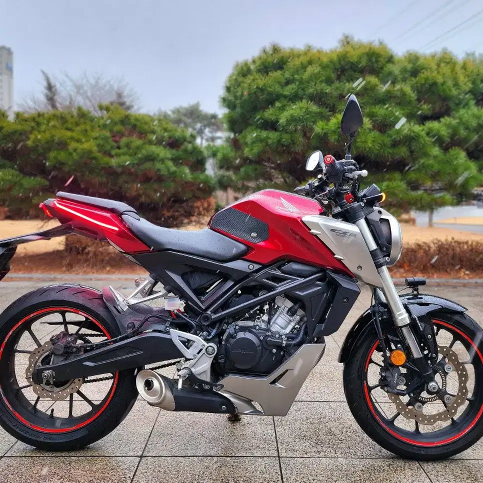 18년식.필링A급 cb125r.abs차량.판매