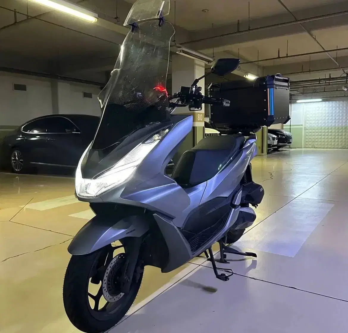 pcx21년식 abs 알루미늄 탑박스