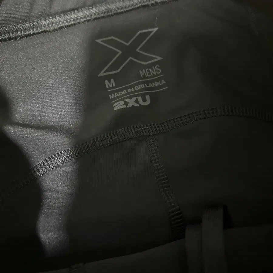 2XU 하프 타이즈 M 사이즈