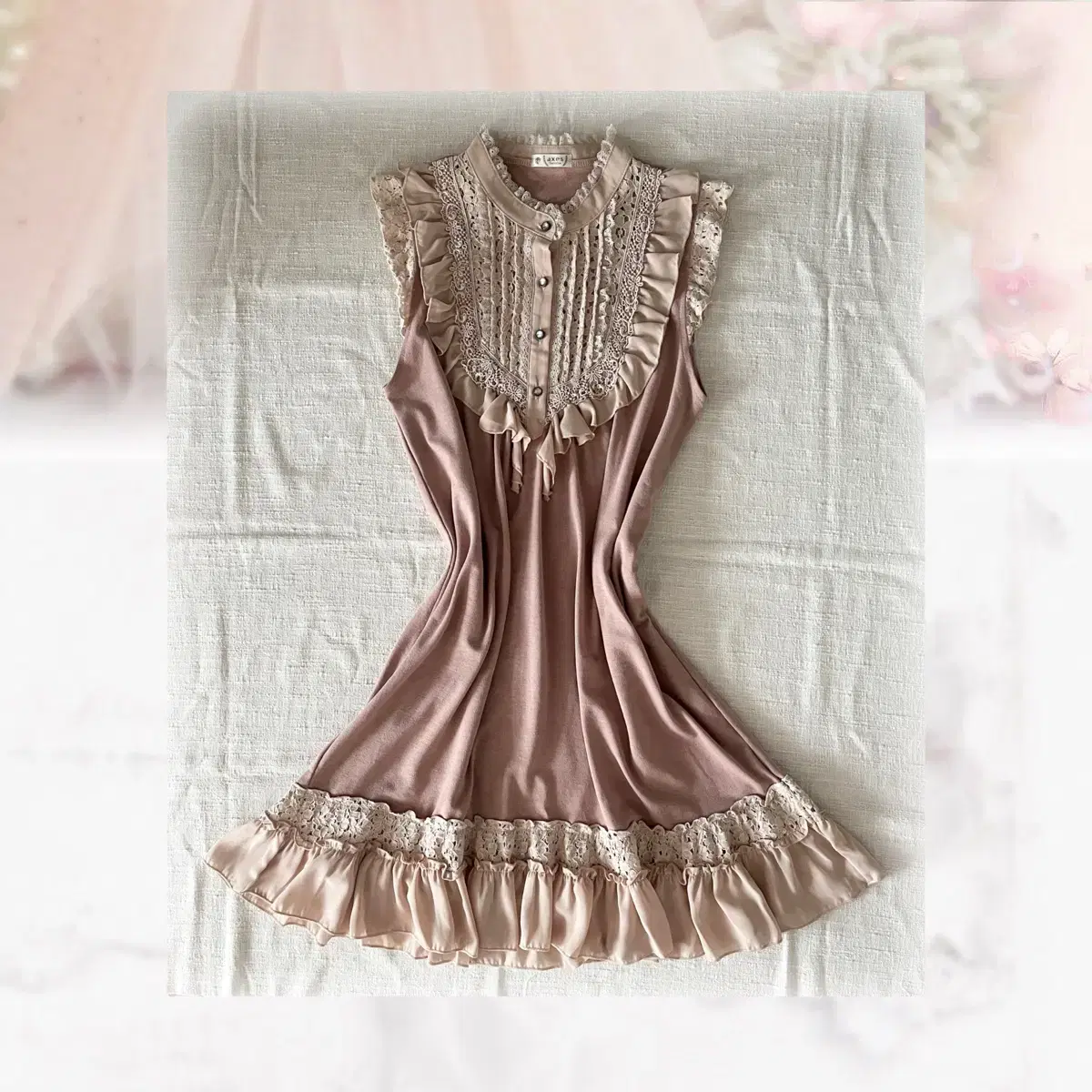 Axes Femme indie pink lace onepiece