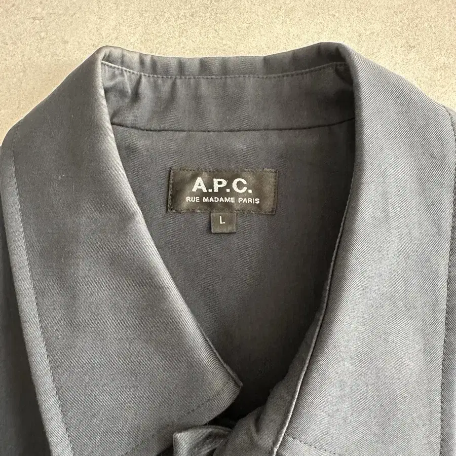 A.P.C apc 코트 핍니다L 아페쎄