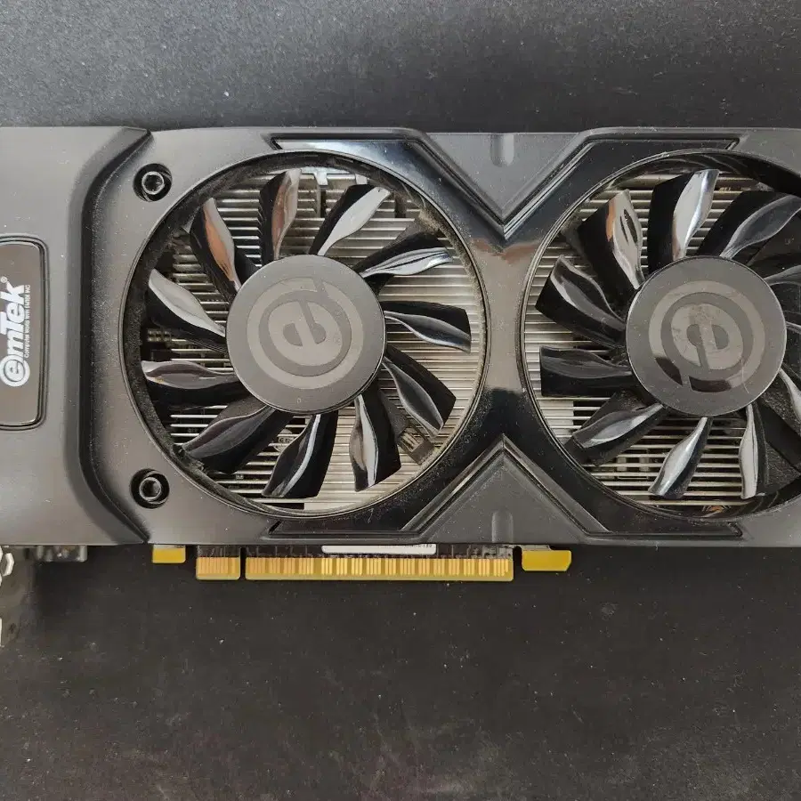 이엠텍 지포스 GTX 1050 Ti D5 4GB 2팬 팝니다.