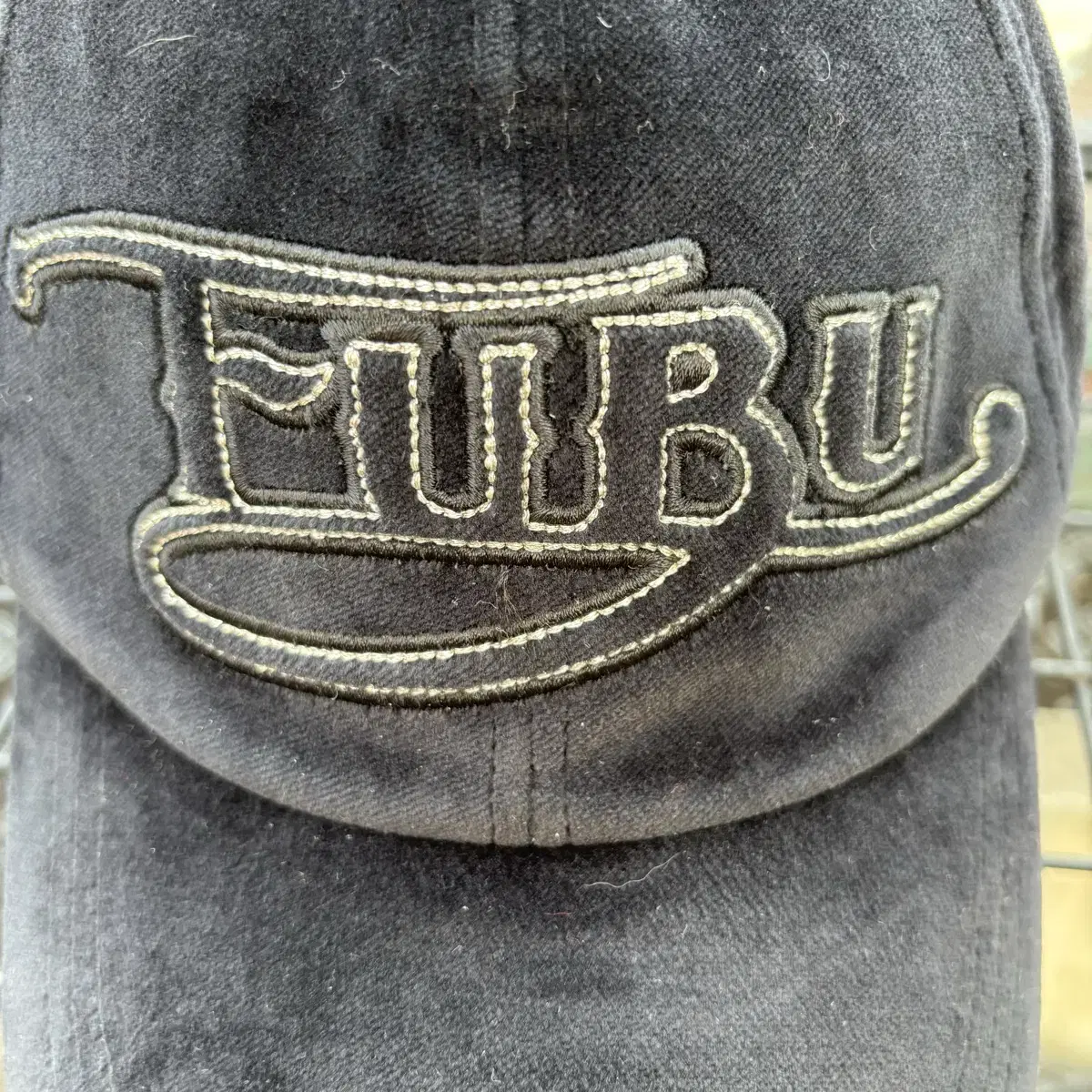 Fubu 후부 벨벳 블랙 볼캡