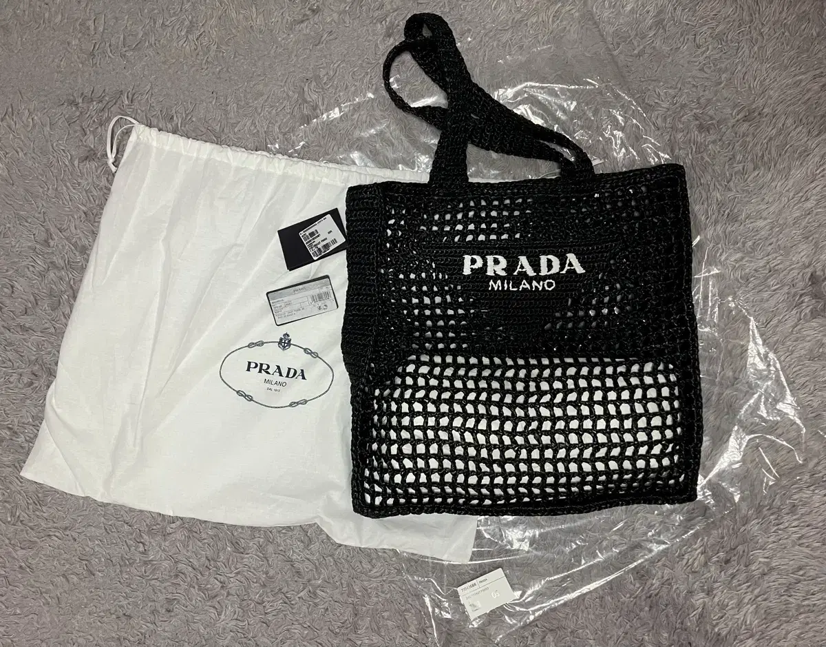 Prada 2VZ105 Logo Raffia Tote Bag Black