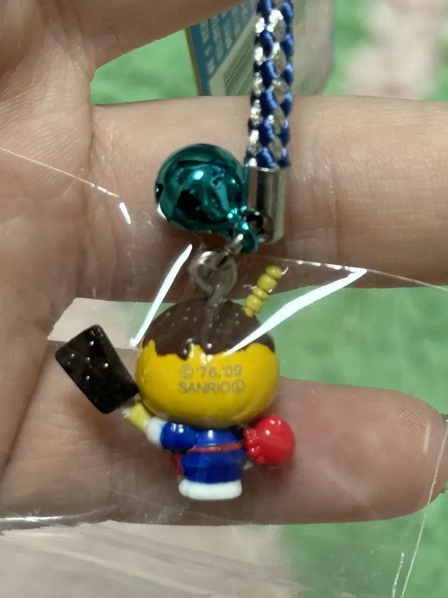 thumbnail-2