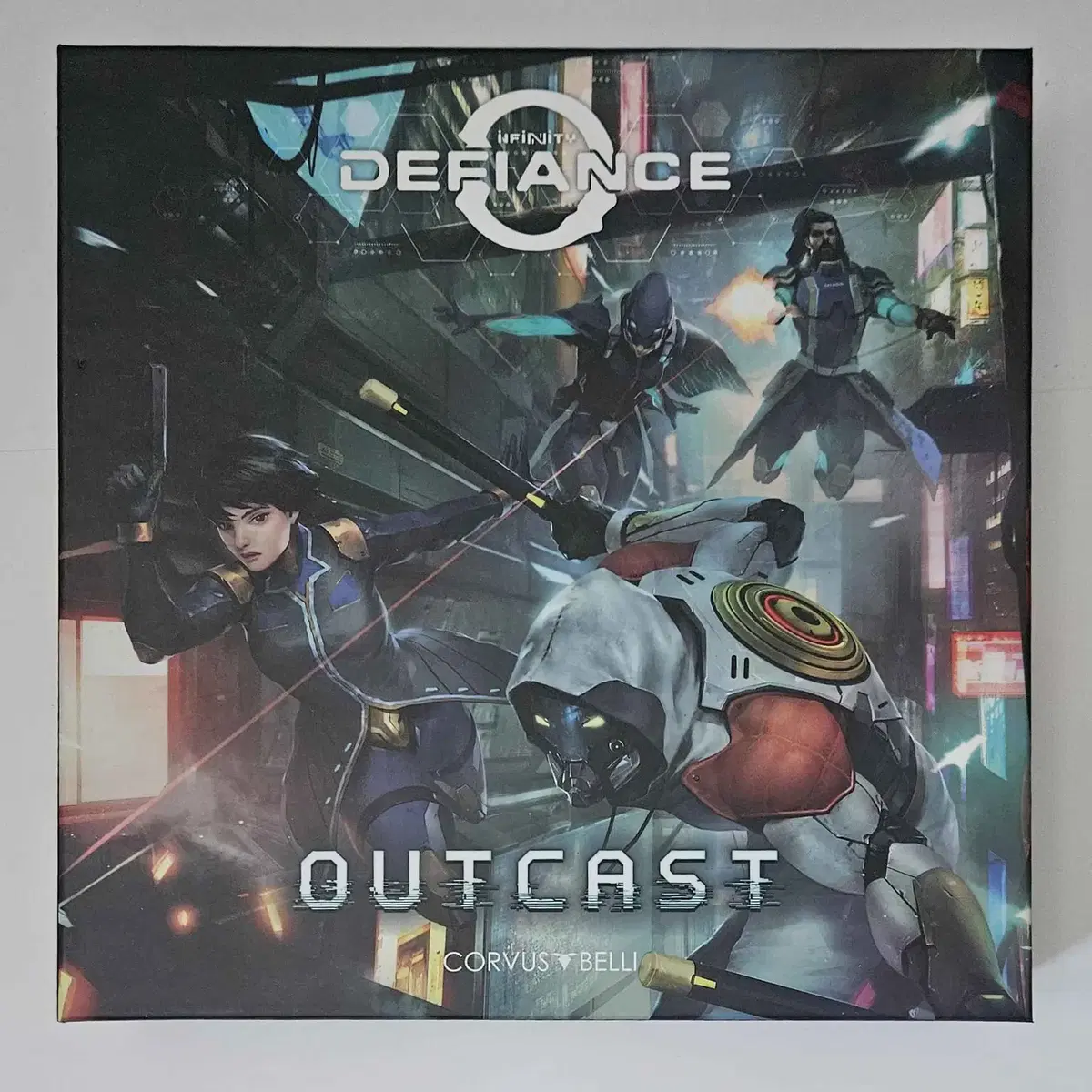 Defiance: OUTCAST 개봉