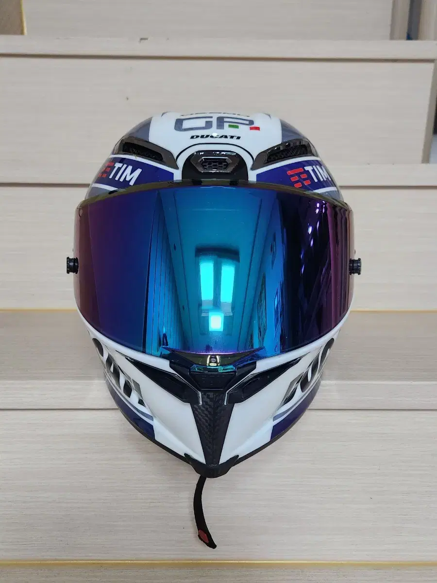 AGV pista gp rr 두카티커스텀헬멧 팝니다