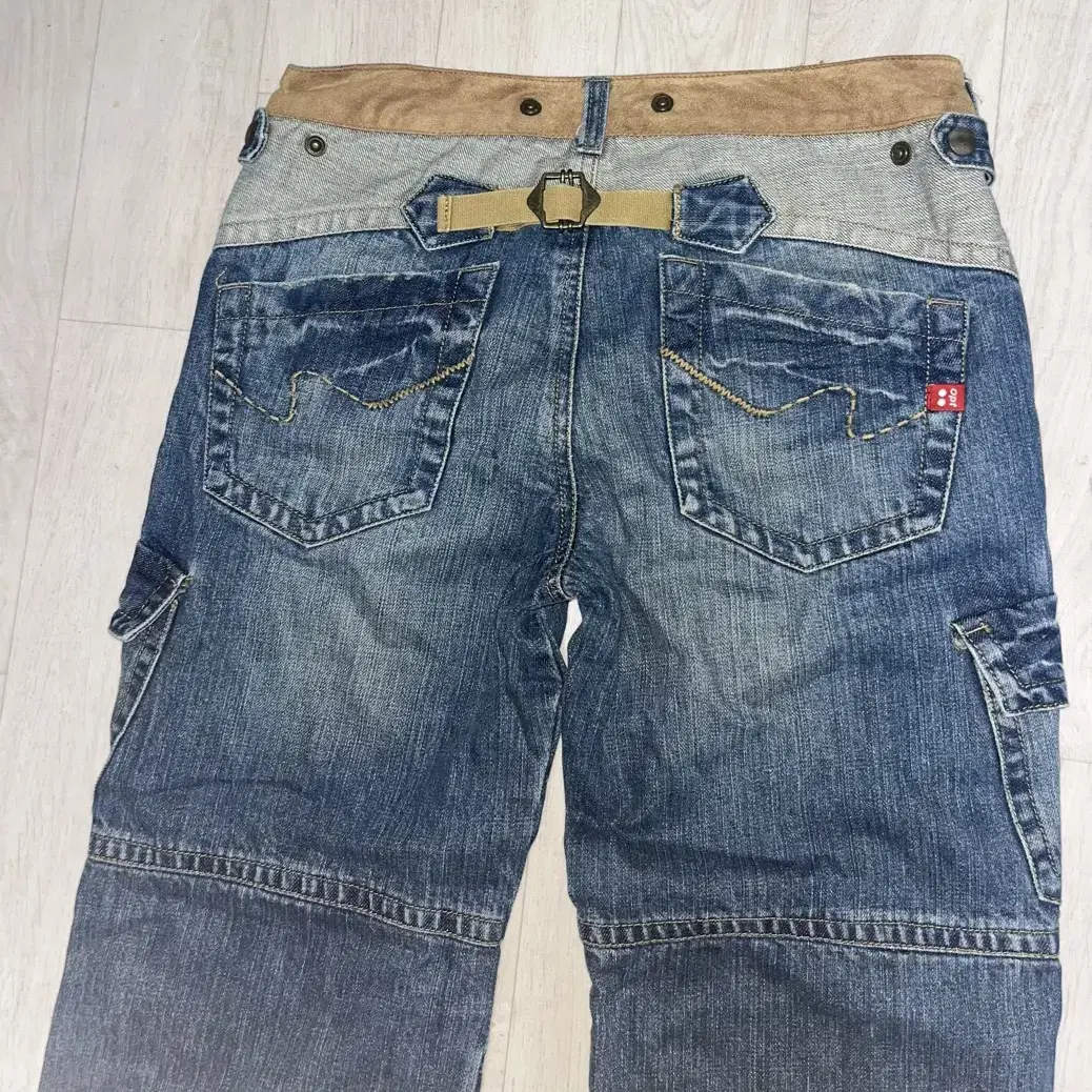 Opt Jeans 빈티지 진청 포켓 데님 워싱 카고팬츠 와투케 보호시크