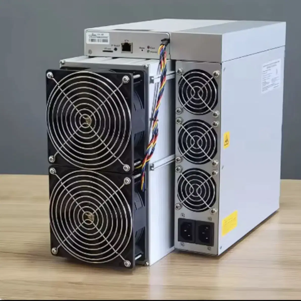 ANTMINER S19J pro 104T 체굴기