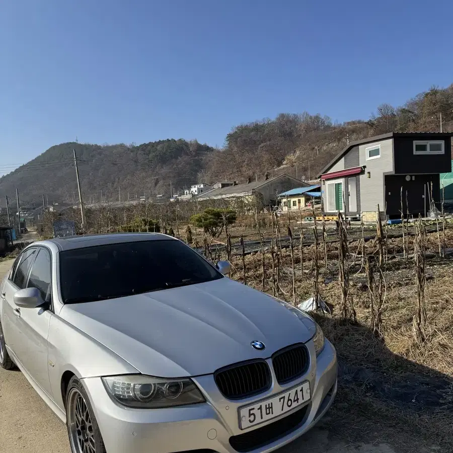 E90 320i 후기형