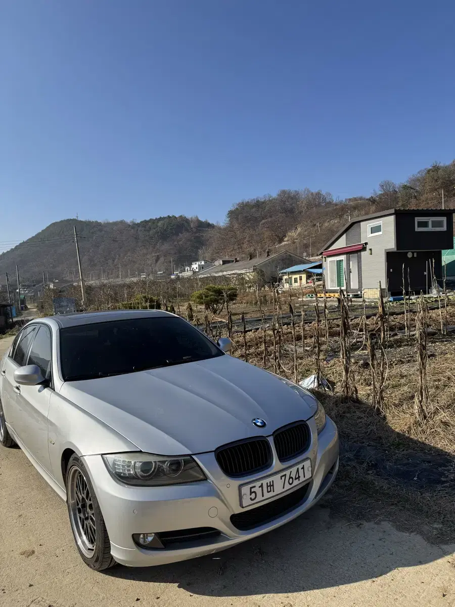 E90 320i 후기형