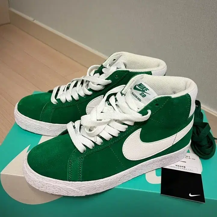 NIKE sb zoom blazer mid