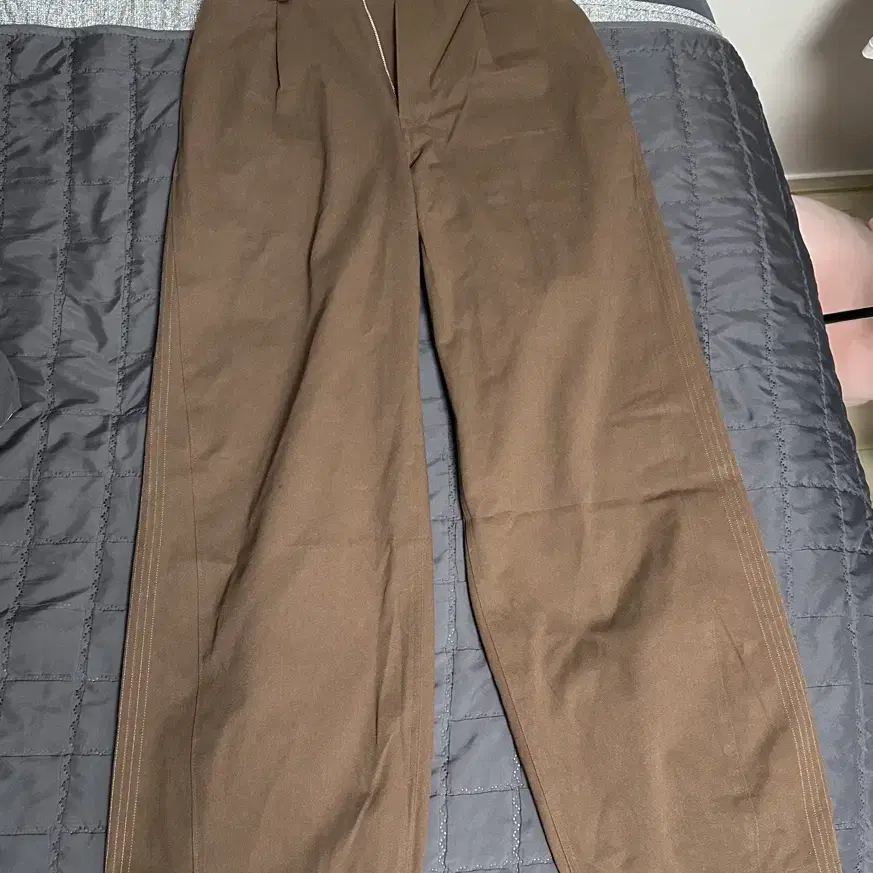 웨이비니스 Crescendo Chino Pants 브라운 1