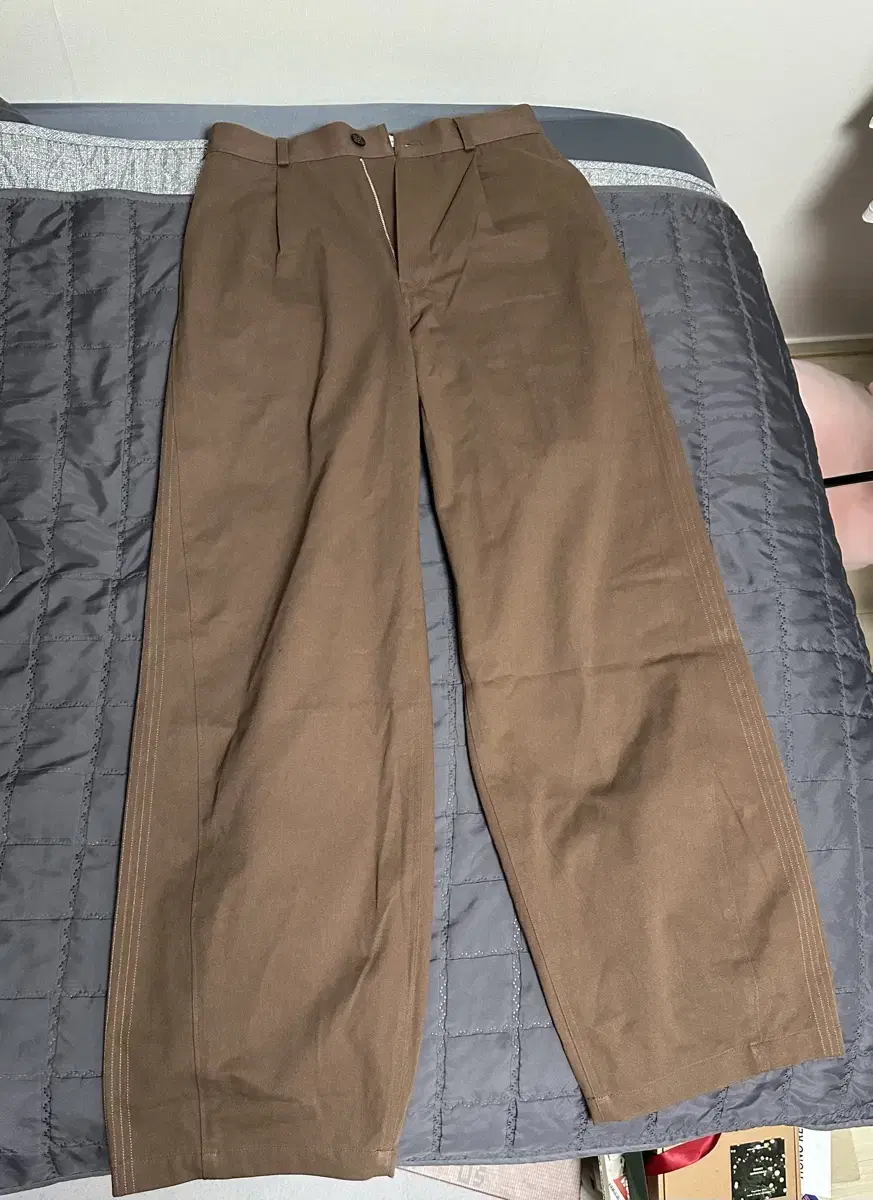 웨이비니스 Crescendo Chino Pants 브라운 1