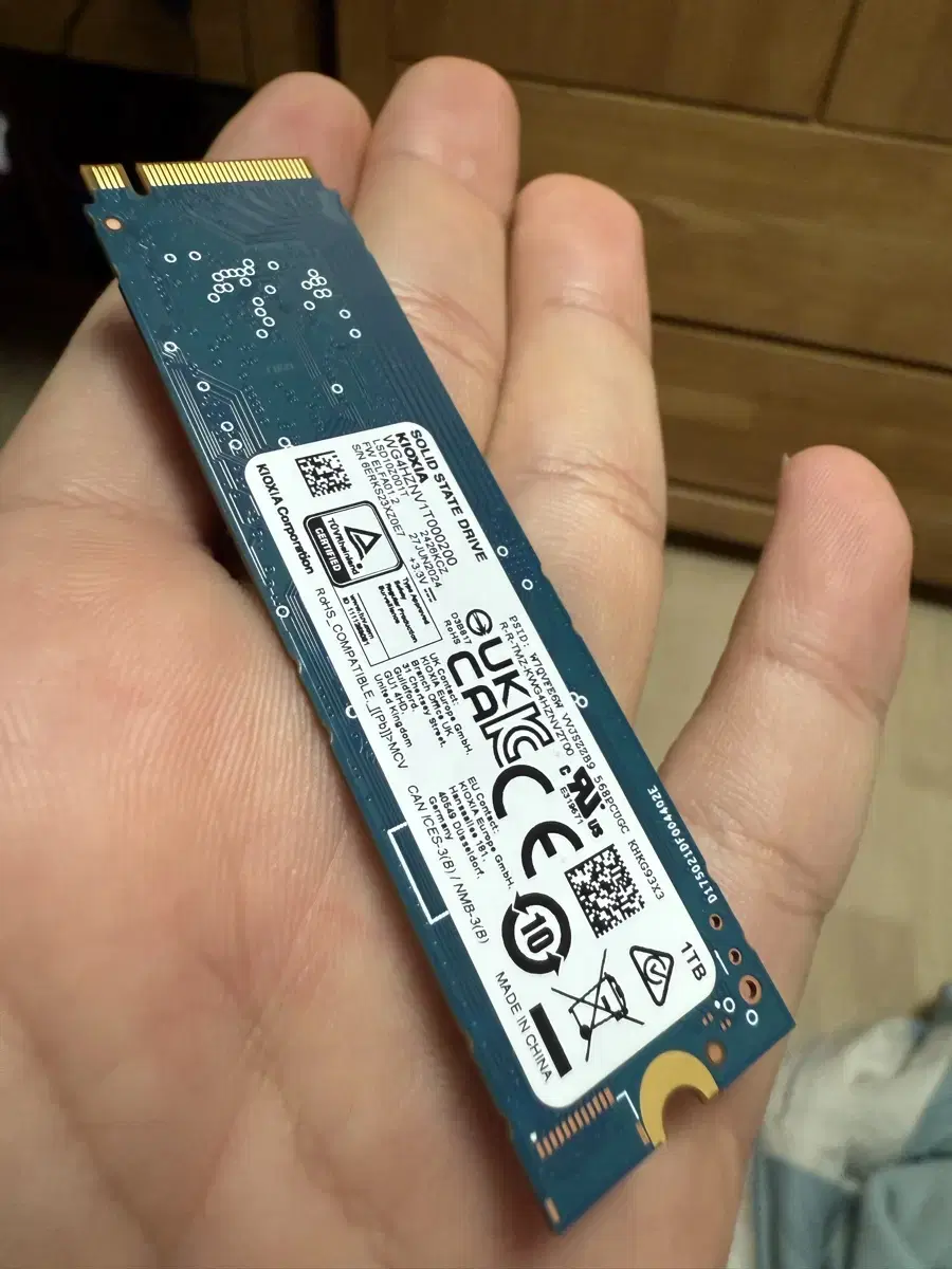 키오시아 ssd 1tb m.2 nvme 팝니다