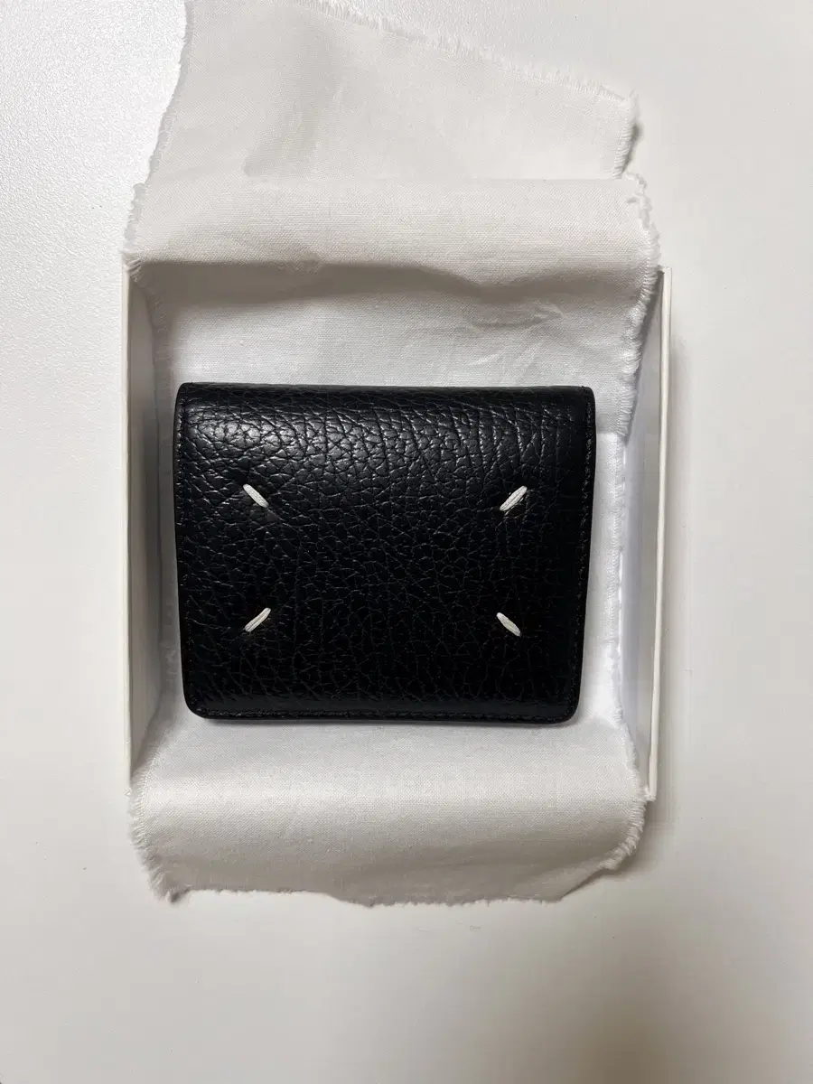 Maison Margiela Compact Wallet Full Box