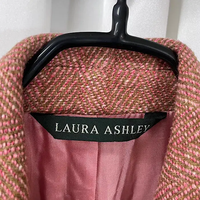 LAURA ASHLEY 울 자켓