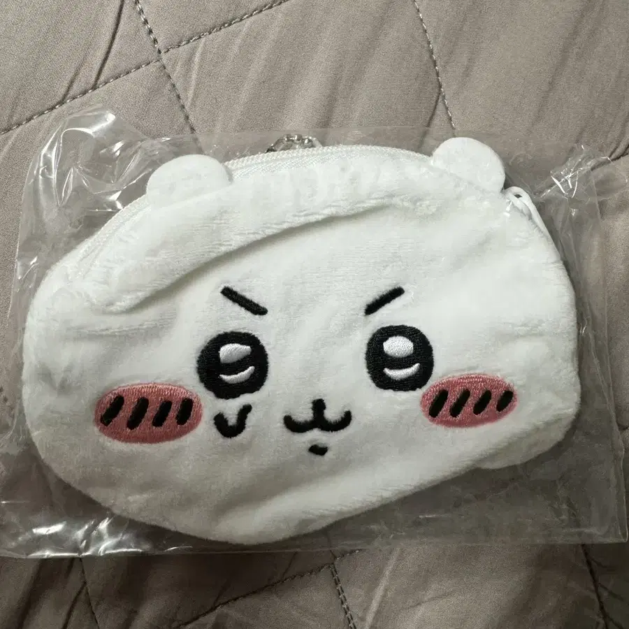 치이카와 하치와레 우사기 농담곰 파우치 트레이딩 키링