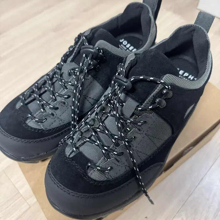 조셉트 BRITO BLACK [VIBRAM]