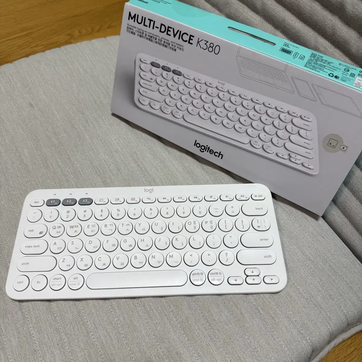 로지텍 k380 키보드 화이트