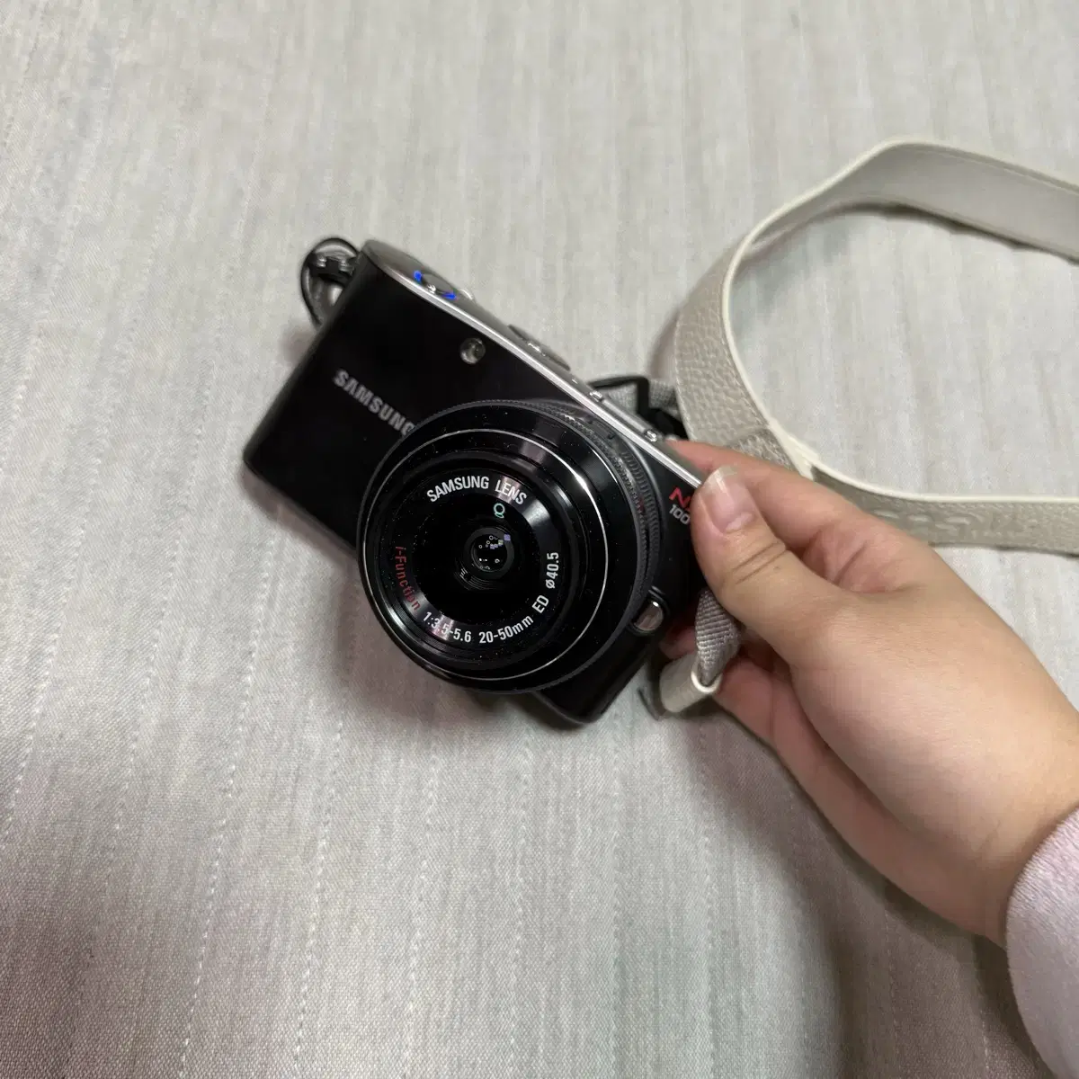 삼성 nx100 미러리스 + 20-50 렌즈 일괄