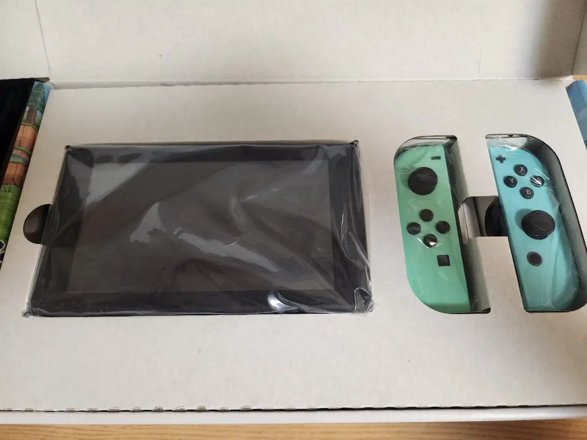 Nintendo Switch Animal Crossing: New Leaf Battery Upgrade Full Box + Case