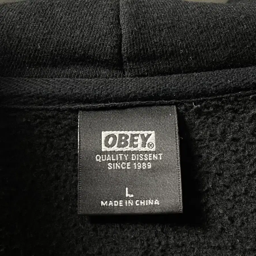 L) 오베이 Obey 크리퍼 후드집업 블랙