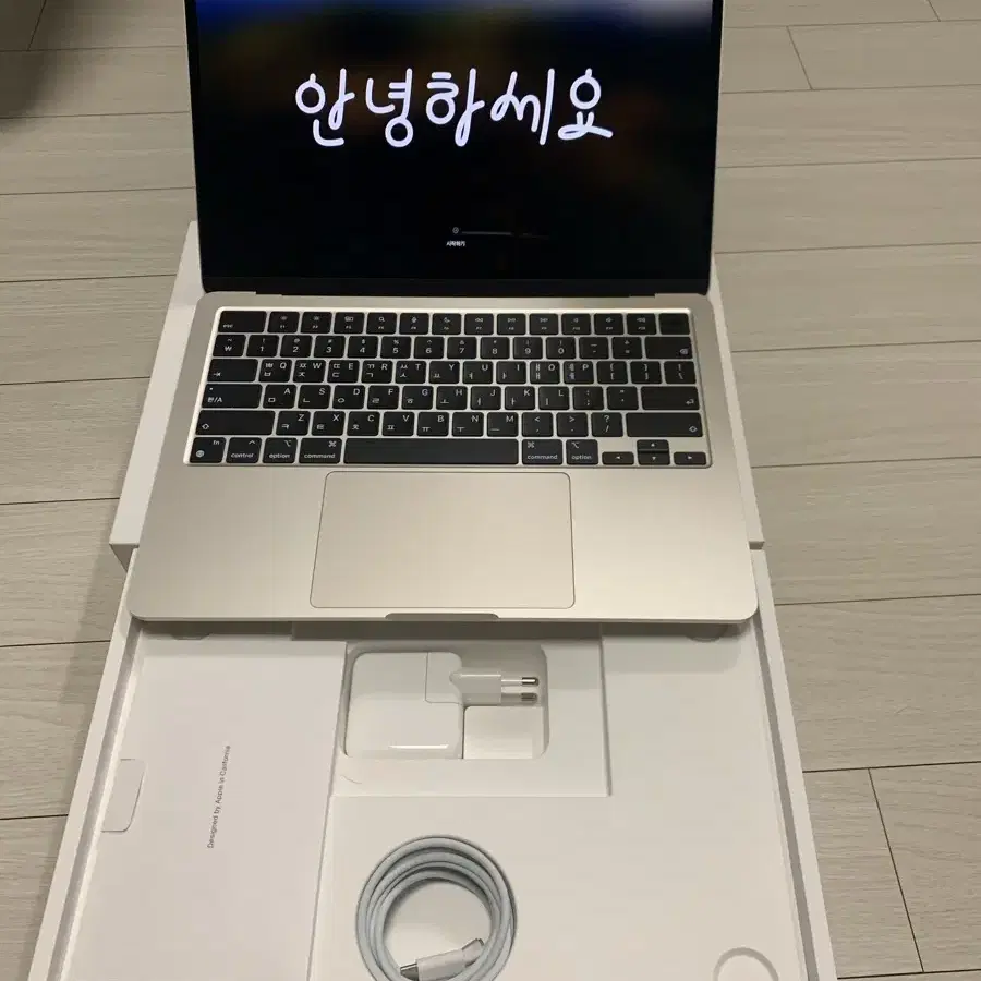 맥북 에어 M2 13인치 16gb 512ssd 스타라이트