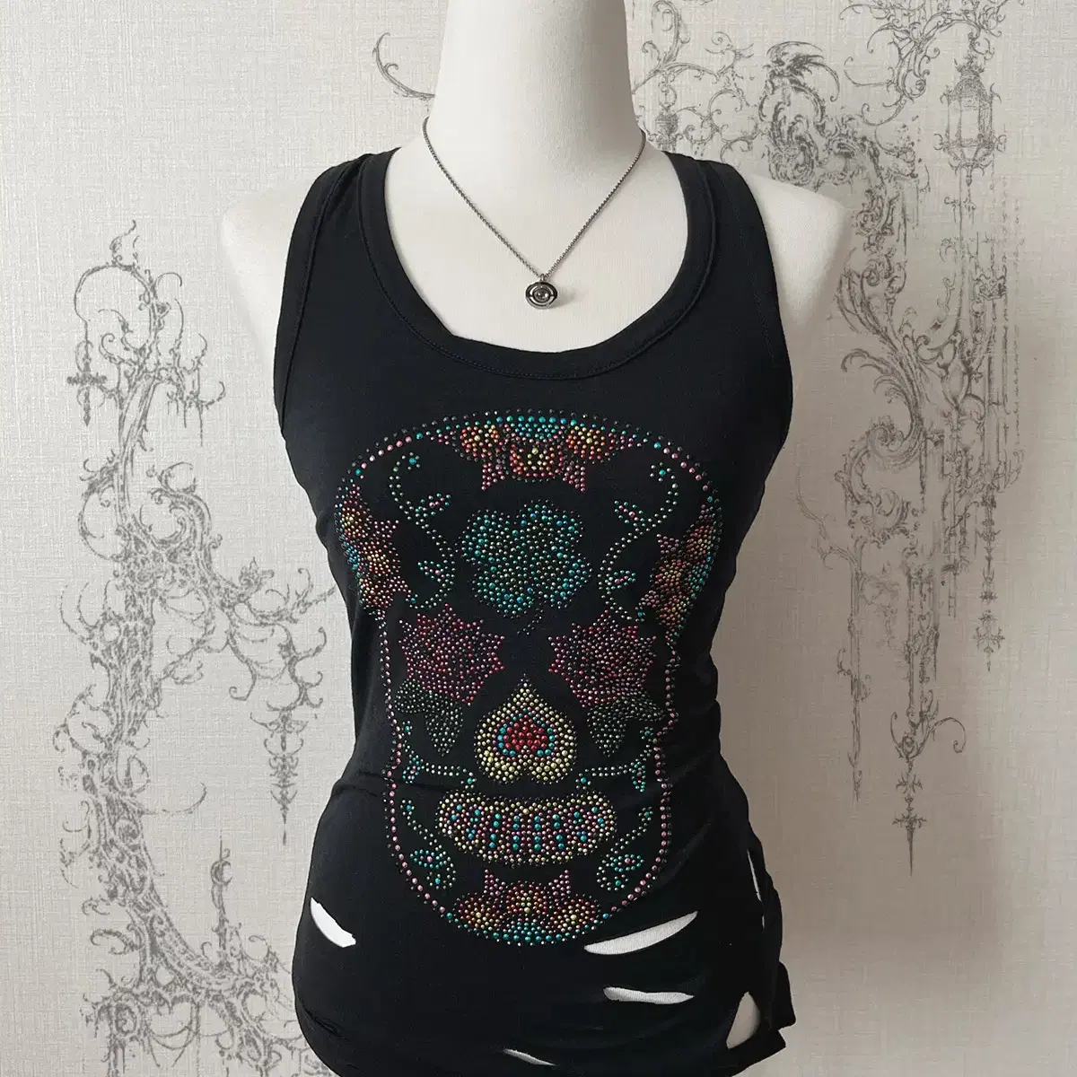 skull cubic sleeveless