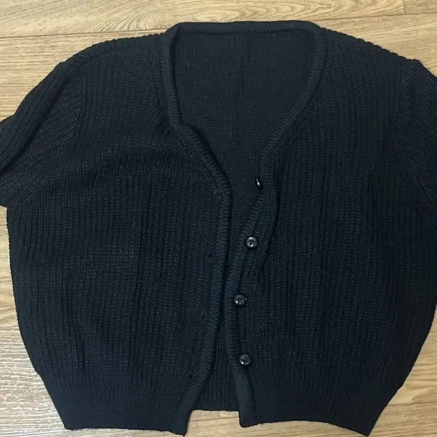 오피엠 에이블리 ball crop knit cardigan 가디건